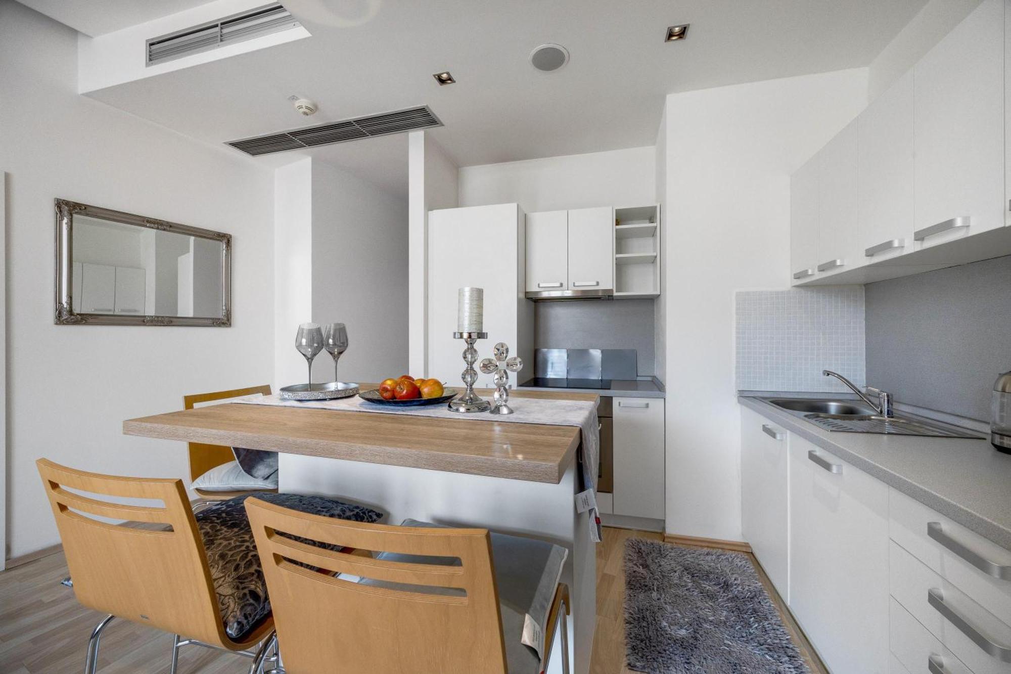 Revon Art-deco Laurinska Apartmán Bratislava